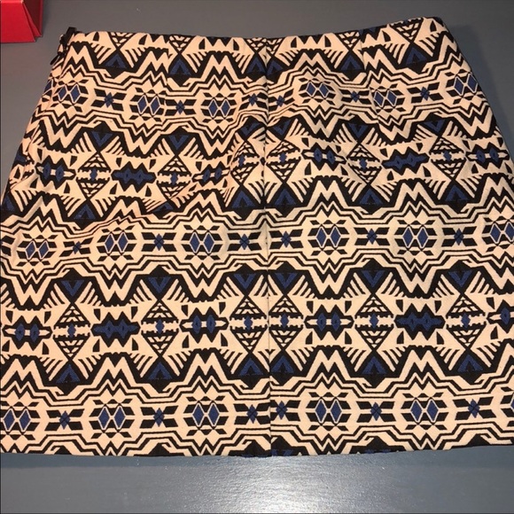 H&M Patterned Skirt - Picture 3 of 4